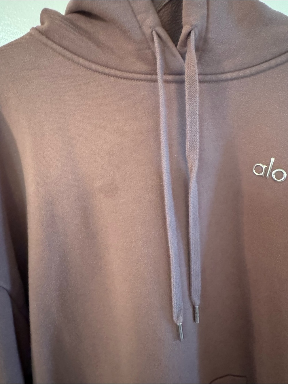 ALO Accolade Sweatshirt Hoodie Smoky Quartz - Picture 8 of 8